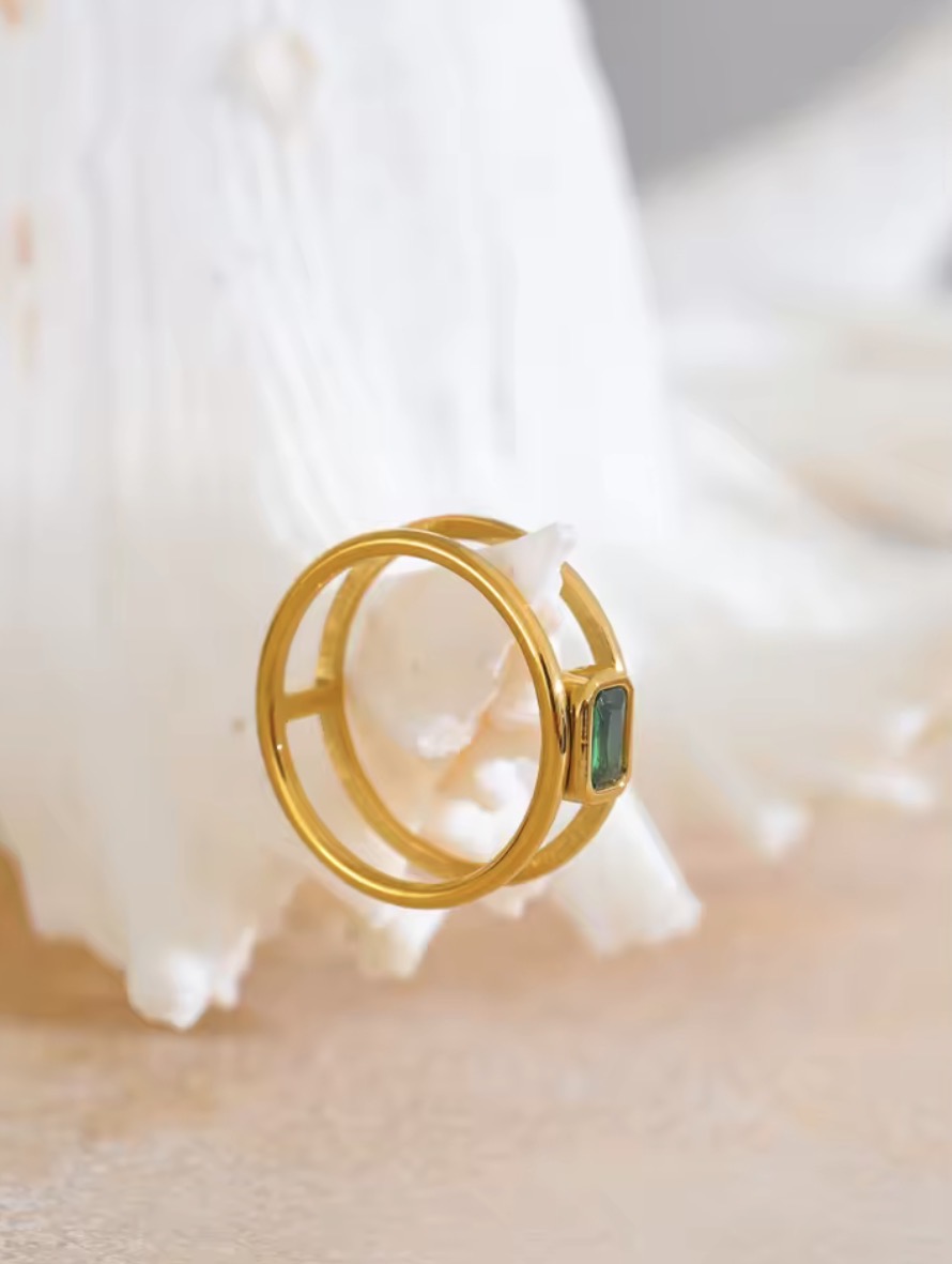 Emerald Baguette Dual-Band Gold Ring