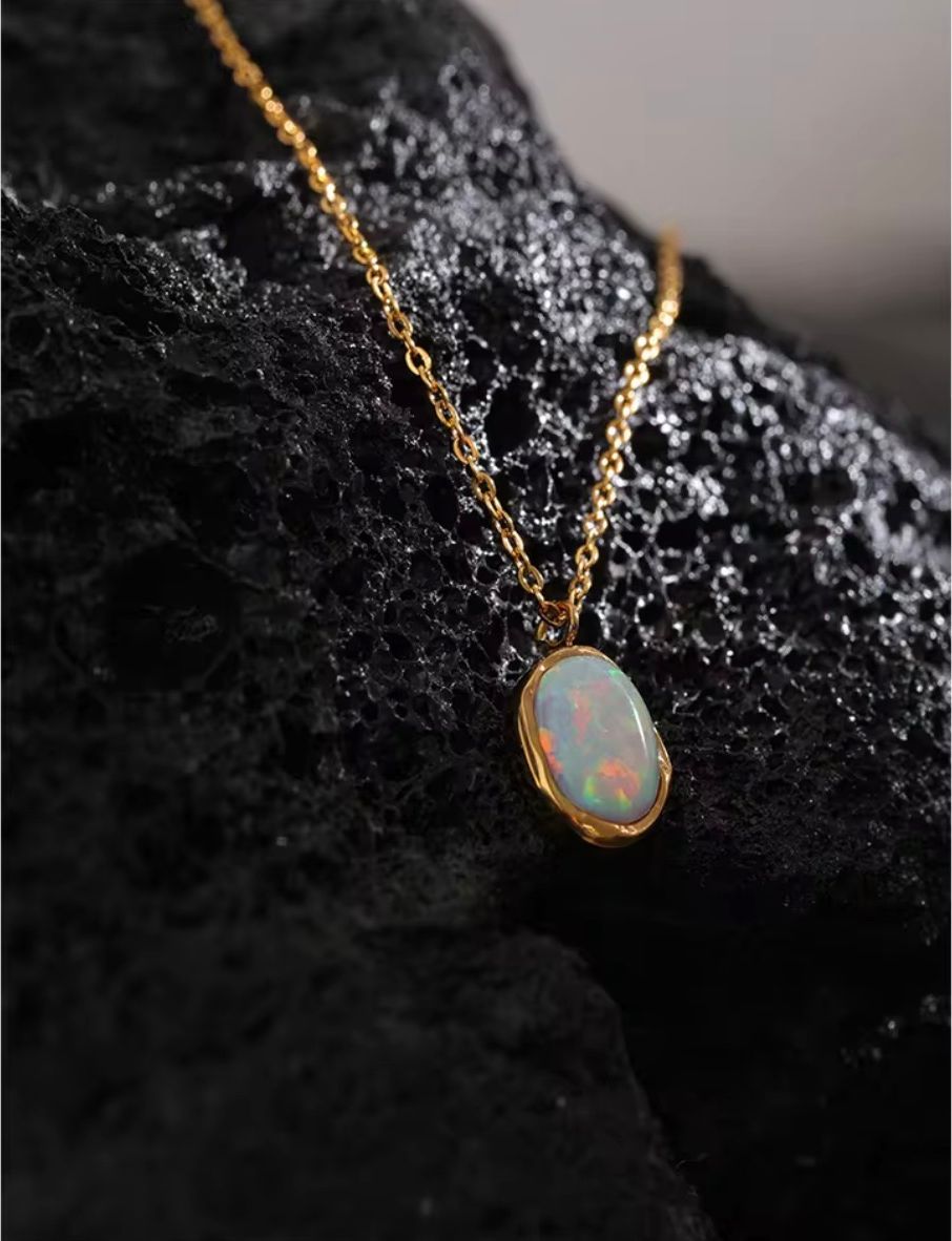 Iridescent Oval Opal Gold Cable Chain Pendant Necklace