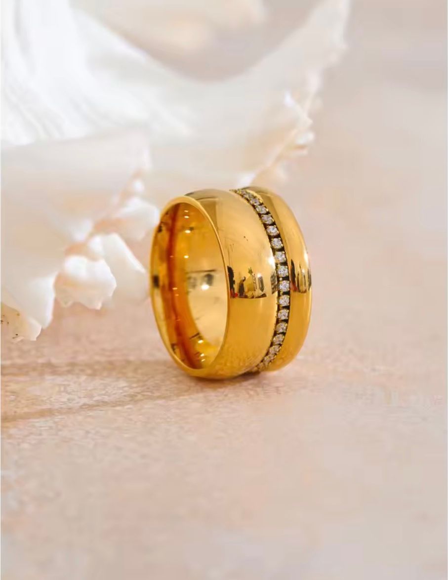 Chunky Pavé Crystal Inlaid Gold Cigar Band Ring