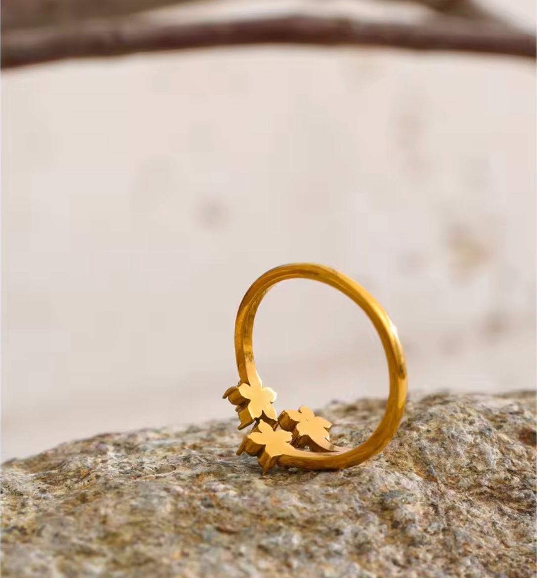 Triple Crystal Flower Open Gold Ring