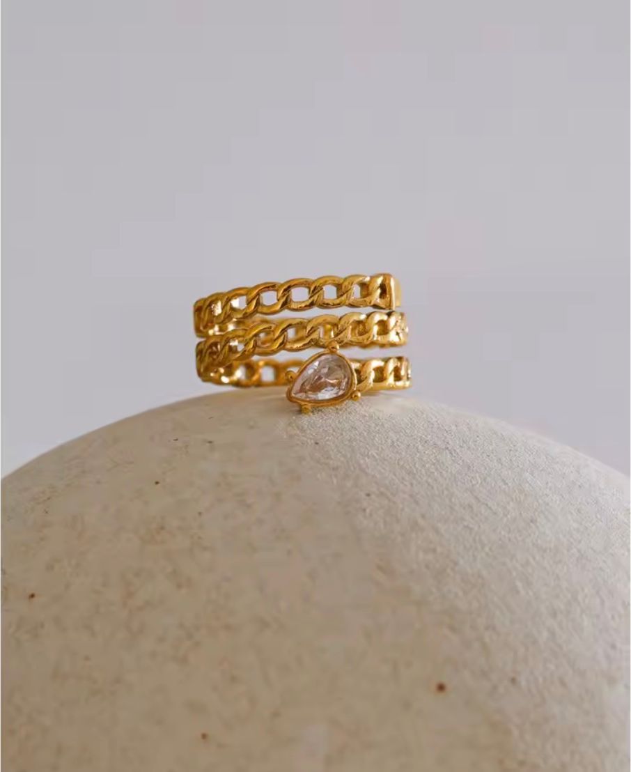 Triple-Layer Chain Link Pear Crystal Gold Ring